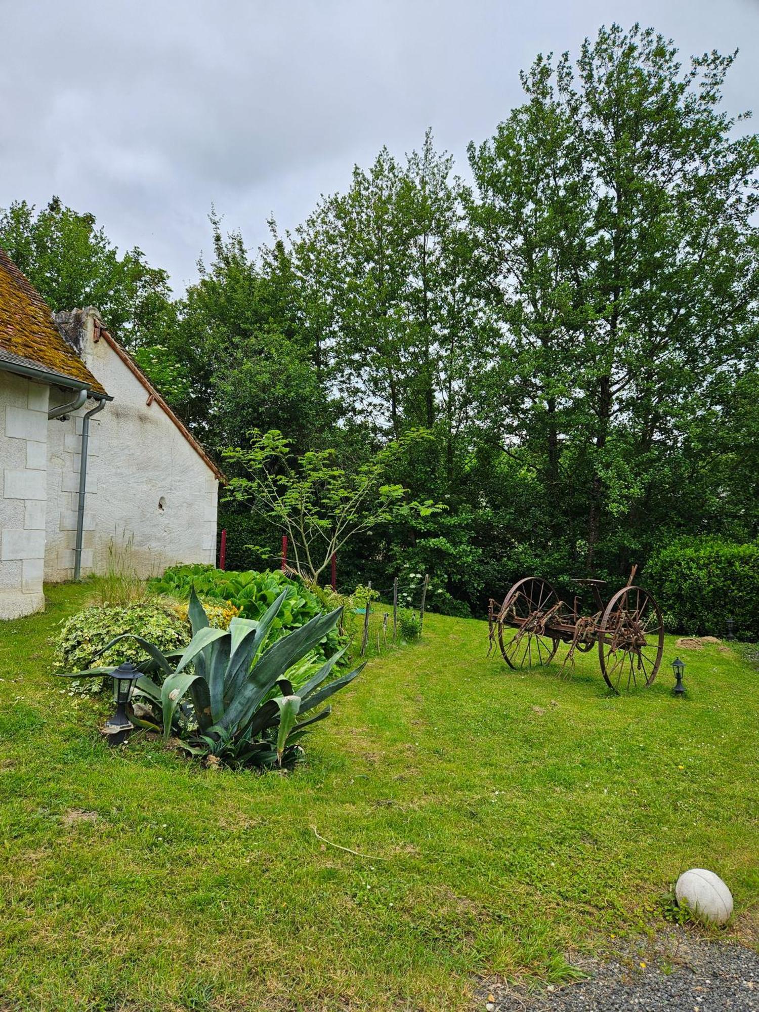 Moulin De Galerne, Le Gite Du Boulanger Seigy Exterior photo